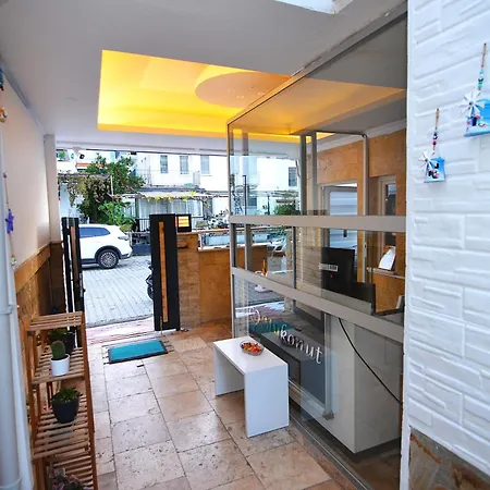 Mykonut Lejlighedshotel 4*