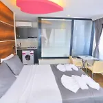 Mykonut 4*