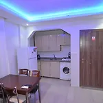 Mykonut Φετιγιέ