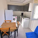Ξενοδοχείο με διαμερίσματα Mykonut 4*
