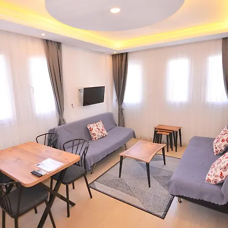 Mykonut Aparthotel 2*